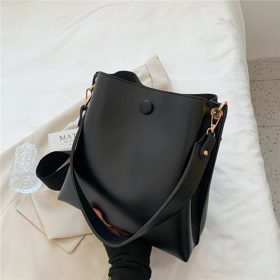 Fanya | Bucket Shoulder Bag