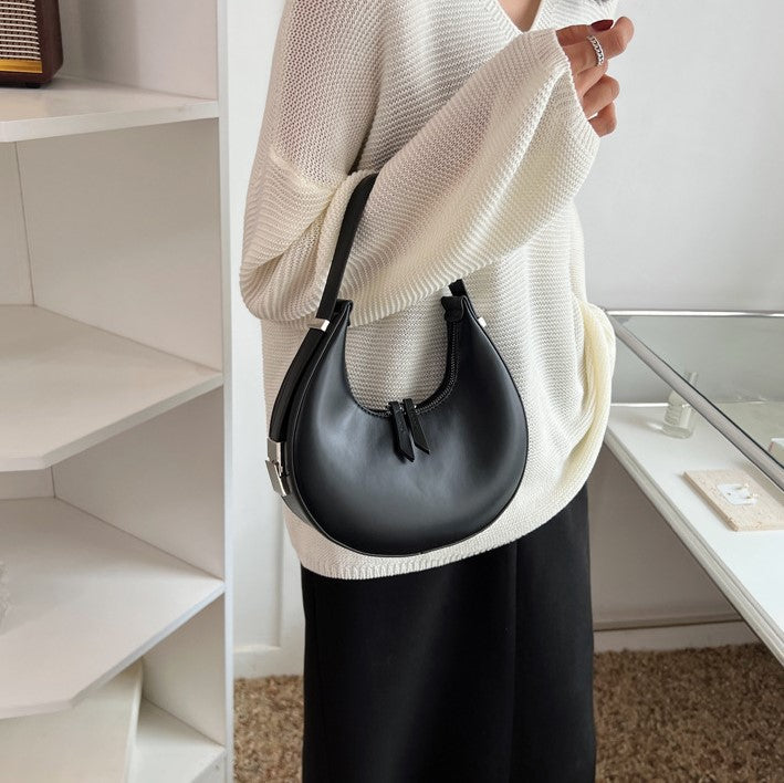 sac, sac à main, sac à dos, maroquinerie, sac végan, sac à main végan, sac à dos végan, cuir végan, cuir végétale, mode responsable, mode éthique, sac à main cuir végétale, sac femme, sacà main femme, sac à main végan femme, sac à main moderne, sac à main cuir, sac à main en paille, sac à main en toile, totes bags, totes bags végan