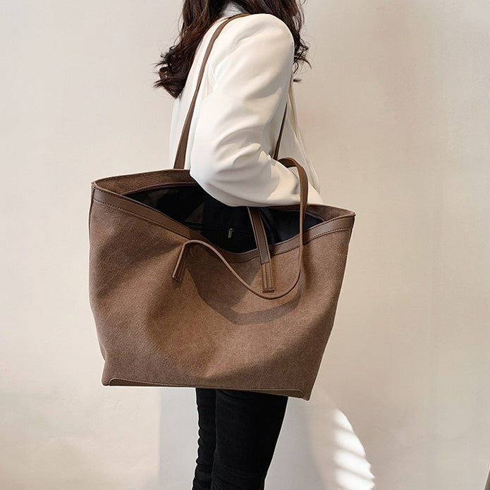 sac, sac à main, sac à dos, maroquinerie, sac végan, sac à main végan, sac à dos végan, cuir végan, cuir végétale, mode responsable, mode éthique, sac à main cuir végétale, sac femme, sacà main femme, sac à main végan femme, sac à main moderne, sac à main cuir, sac à main en paille, sac à main en toile, totes bags, totes bags végan