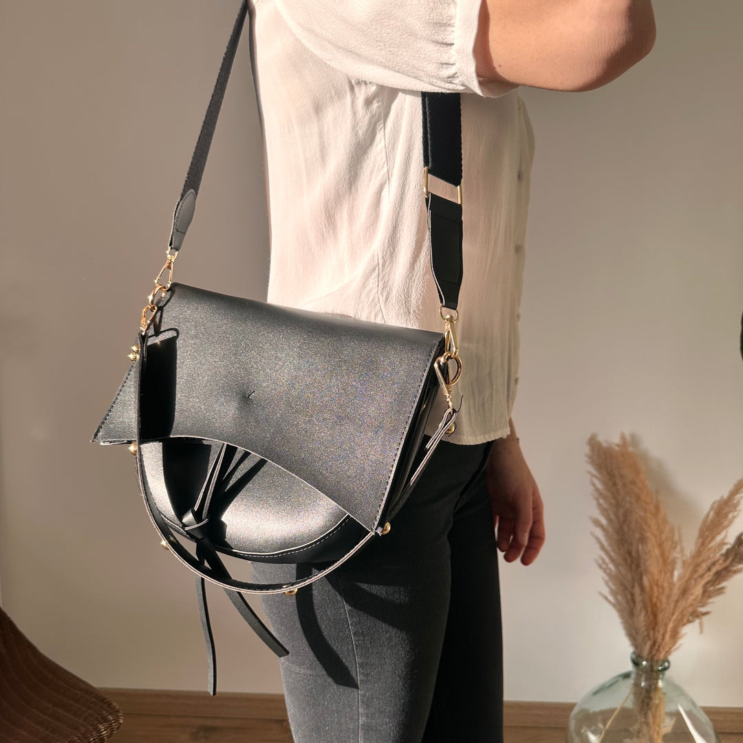 Moon | Shoulder bag