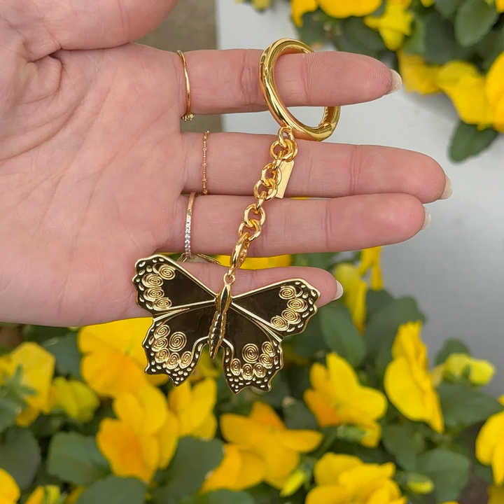 Papillon Doré | L’envol poétique