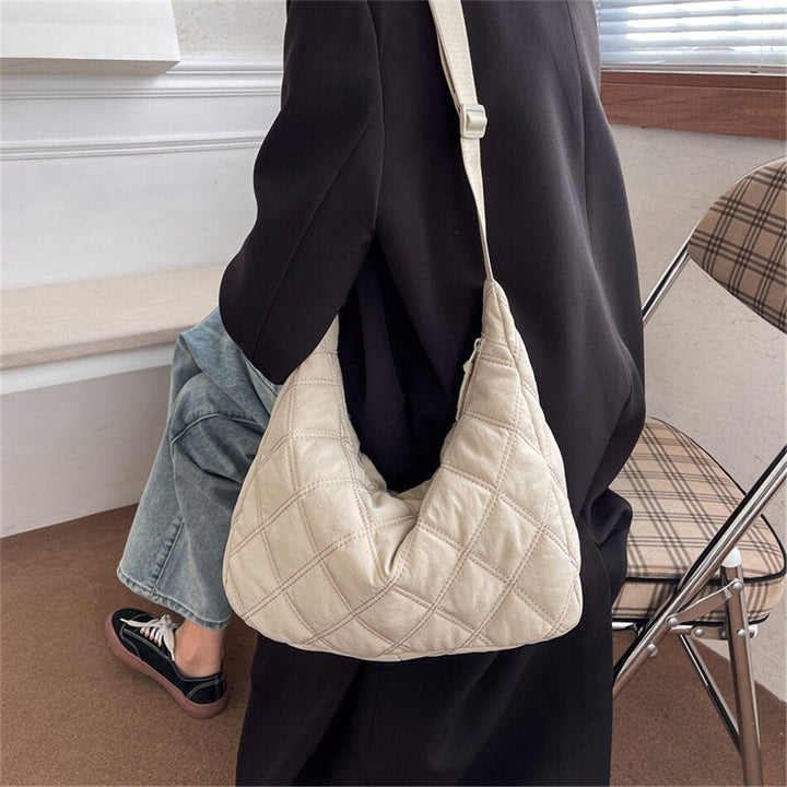 sac, sac à main, sac à dos, maroquinerie, sac végan, sac à main végan, sac à dos végan, cuir végan, cuir végétale, mode responsable, mode éthique, sac à main cuir végétale, sac femme, sacà main femme, sac à main végan femme, sac à main moderne, sac à main cuir, sac à main en paille, sac à main en toile, totes bags, totes bags végan