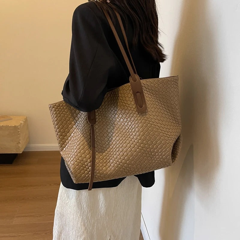 Laura | Tote Bag